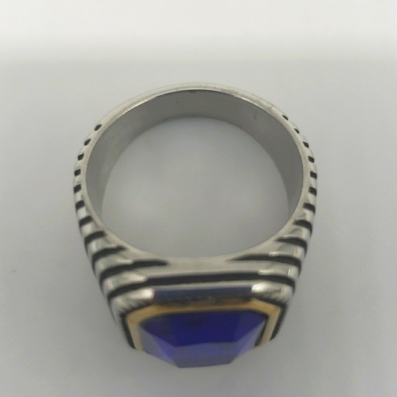 1767- Blue Cubic Zirconia Handmade Men's Ring Size 8 NWT - Picture 7 of 8